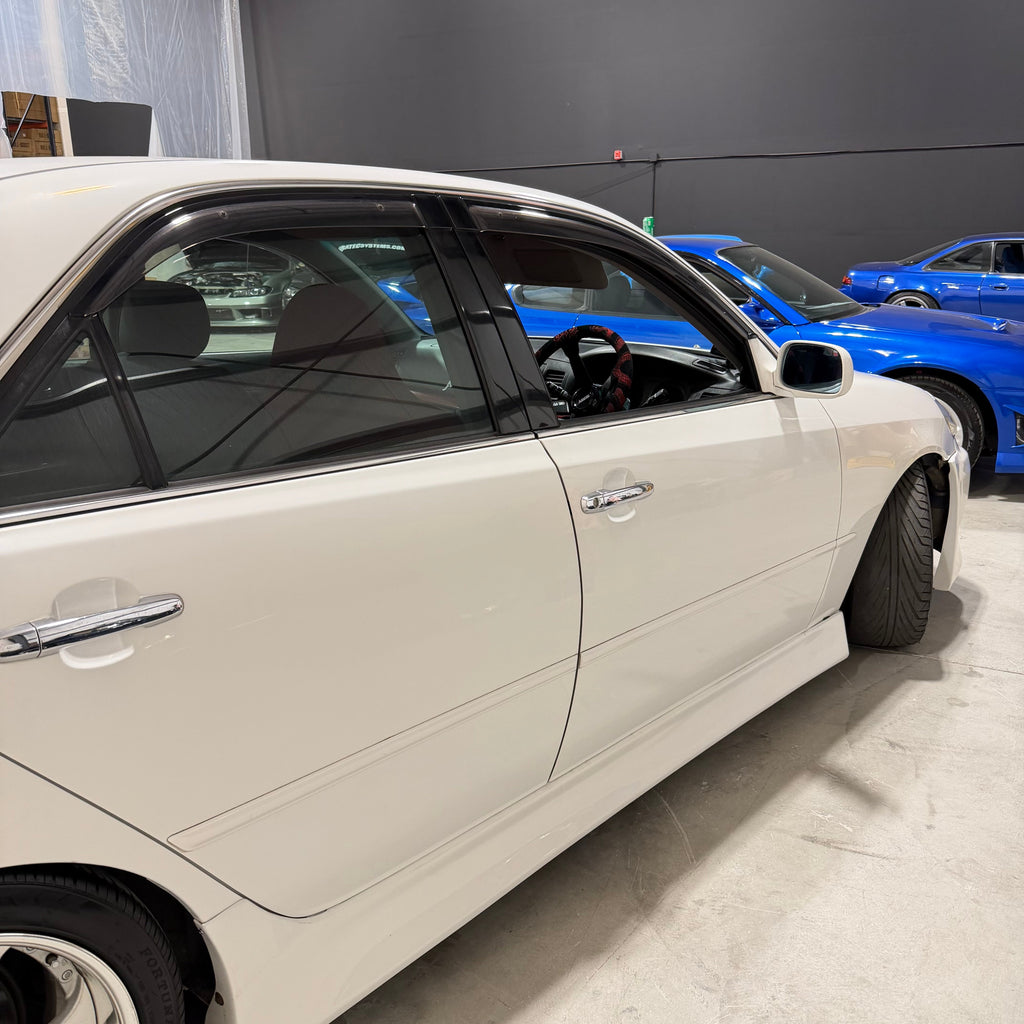 2000 Toyota Mark II Grande iR-V