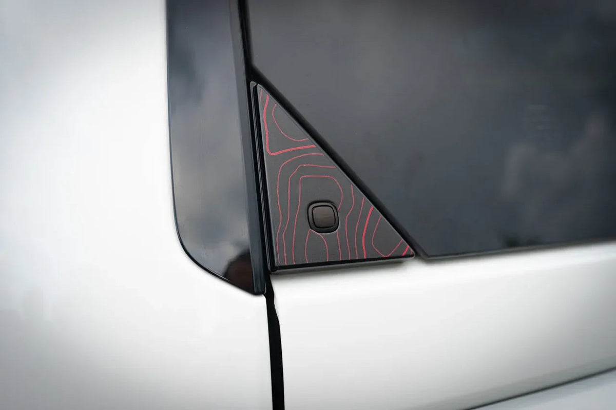 Topo Rear Glass Button Trim Overlay - 2024+ Land Cruiser / GX 550