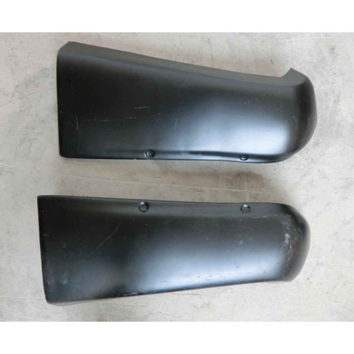 Bunny Pandem Style Glass Fiber Rear Bumper Apron 2-Piece Kit for Nissan Skyline R32 GT-R & GTS