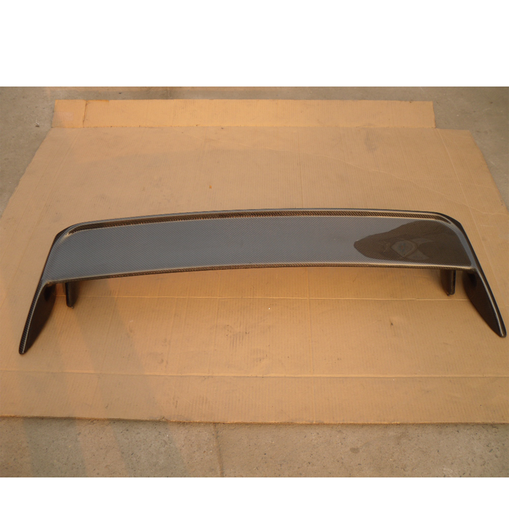 Carbon Fiber Rear Spoiler with 3K Twill Weave for Nissan Skyline GT-R R32 & Nissan Skyline R32 GTS