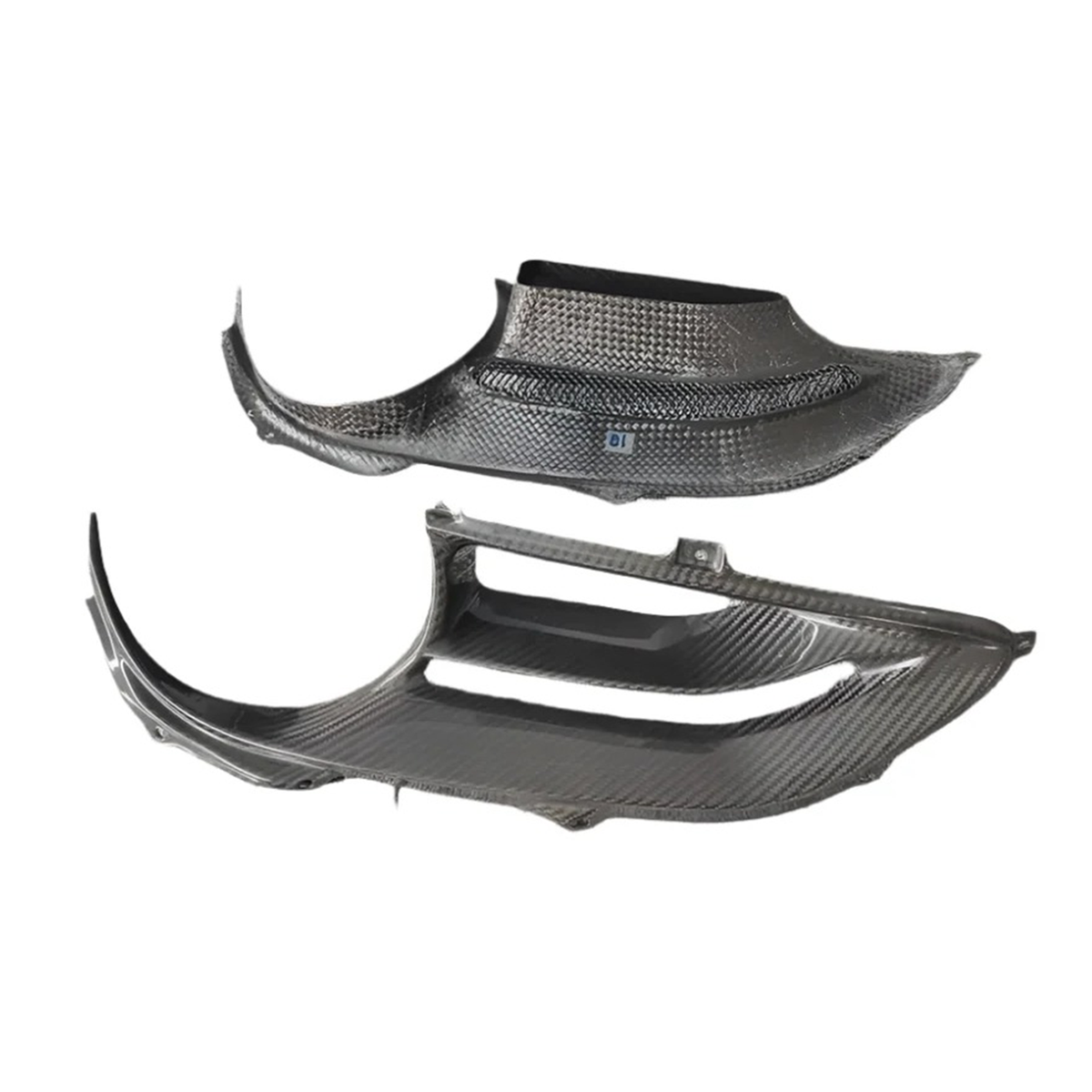 C Style Carbon Fiber Rear Fog Tail Light Surround Cover for Ferrari 488 GTB / Spider