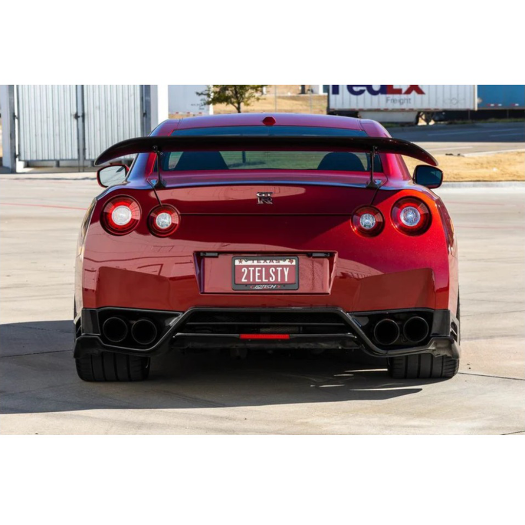 Carbon Fiber Rear Diffuser with Brake Light for Nissan GT R R35
